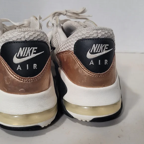 Nike Women’s Air Max Sneaker in Cream with Rose Gold and Black Accents - Picture 4 of 5